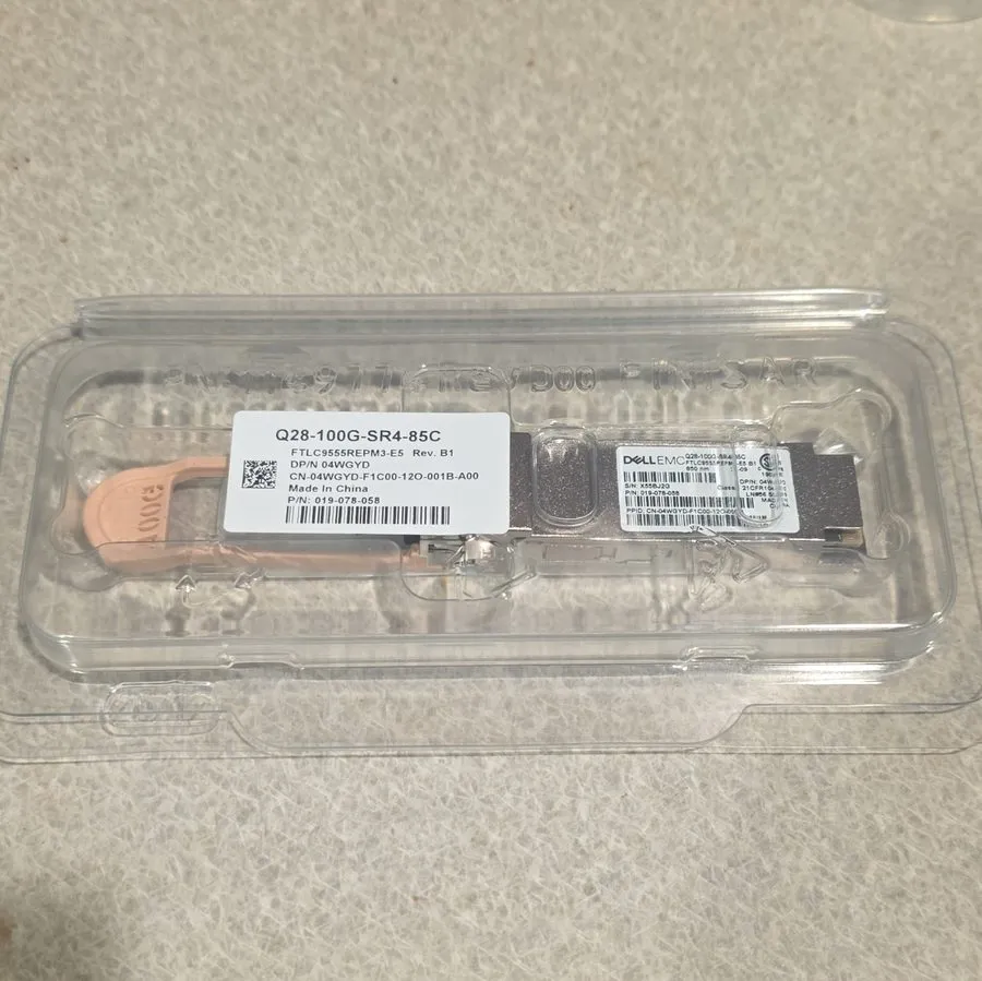Трансивер Dell EMC 04WGYD Q28-100G-SR4-85C 100G QSFP28 SR4 019-078-058