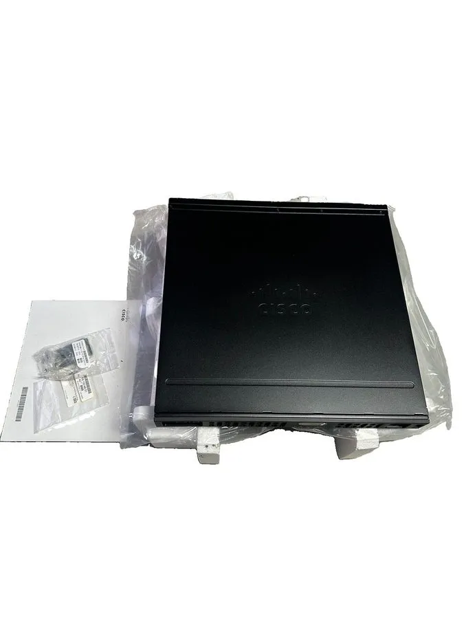 Маршрутизатор Cisco 4300 Series Rack-Mountable Router C4300 Series Product Line