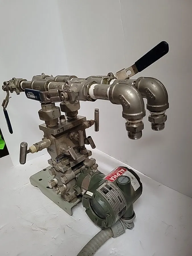 Датчик потока YOKOGAWA TRANSMITTER EJA 110A W/ FLOW CONTROL M6TVIW-4SSG — фото лота 2