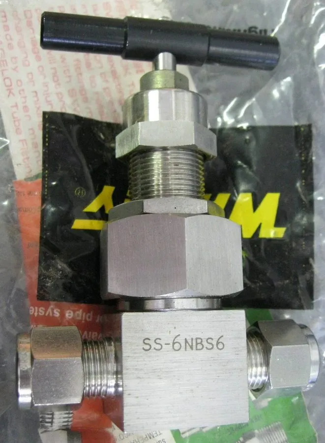 Клапан Swagelok SS-6NBS6 Manual Stainless Needle Valve 6000psi 3/8in Tube
