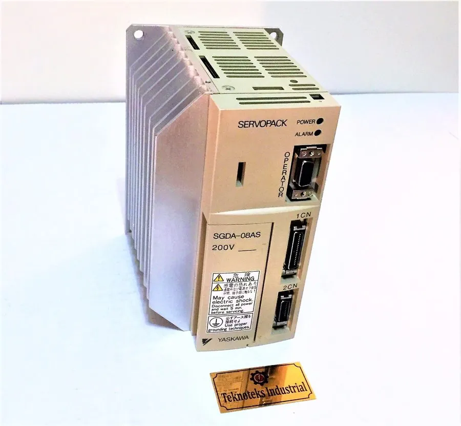 Сервопривод Yaskawa Servopack SGDA-08AS Servo Drive 750W 230VAC