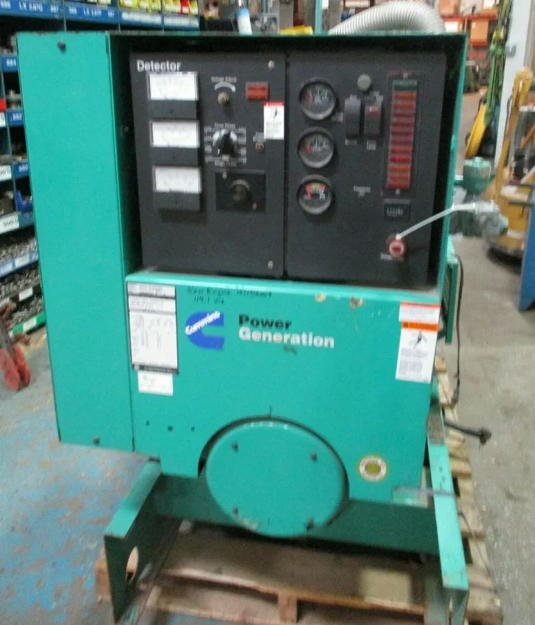 Энергооборудование Standby 1PH/3PH Rated kW 23.5/35 Rated KVA 23.5/43.7 Cummins 