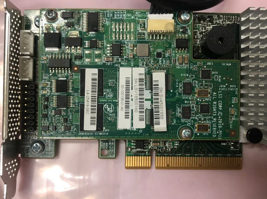 Контроллер UCS-RAID9271CV-8I V05 Cisco MegaRAID 8-Port 6GB/s SAS/SATA Raid Contr