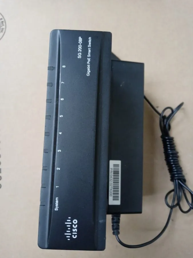 Коммутатор Cisco SG200-08P 8-port Gigabit PoE Smart Switch (SLM2008PT)