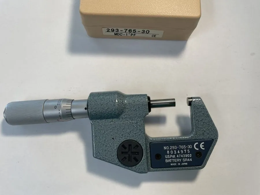 Микрометр Mitutoyo 293-765-30 Digital Micrometer with Case 0-1'' .00005'' 0.001m
