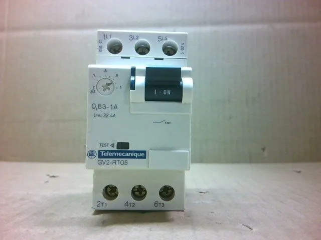 Автоматический выключатель Telemecanique GV2-RT05 Motor Circuit Breaker 0.63-1A
