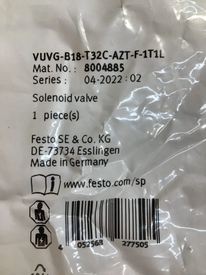 Электромагнитный клапан FESTO VUVG-B18-T32C-AZT-F-1T1L SOLENOID VALVE, 24 VDC