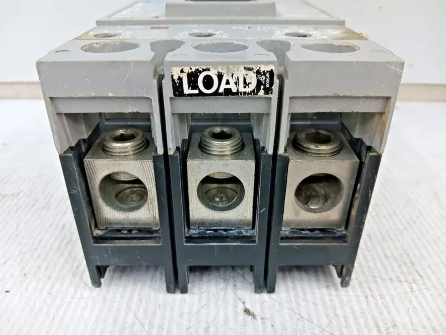 Автоматический выключатель SIEMENS FD63F250 SENTRON SERIES B 250 AMP CIRCUIT BRE