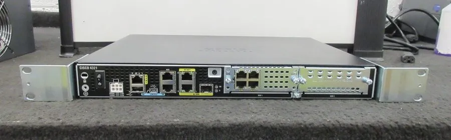 Маршрутизатор Cisco 4300 Series ISR4321/K9 Integrated Services Router