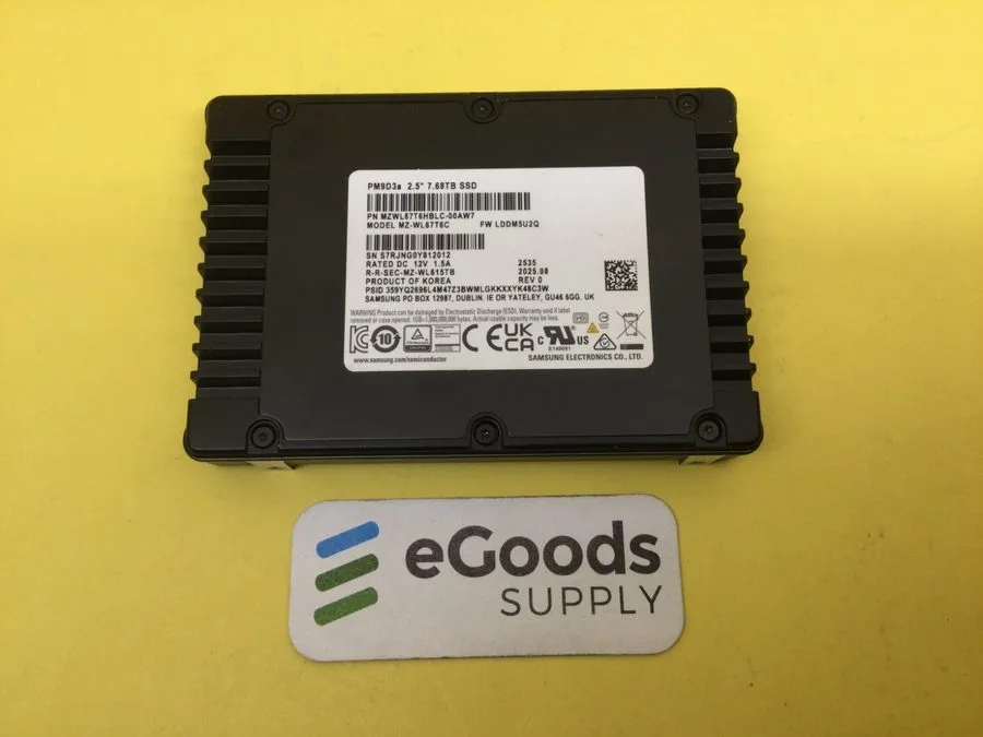 SSD-накопитель MZ-WL67T6C Samsung PM9D3a 7.68TB PCIE 5.0 X4 Nvme 2.5inch SSD