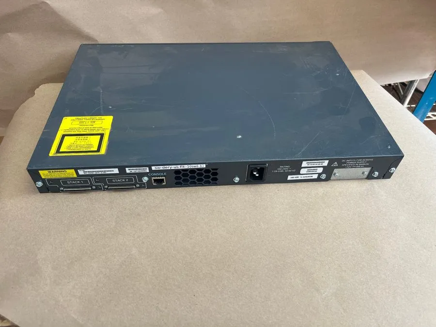 Коммутатор Cisco Catalyst WS-C3750V2-48PS-S 48-Port PoE Switch WS-C3750-48PS-S