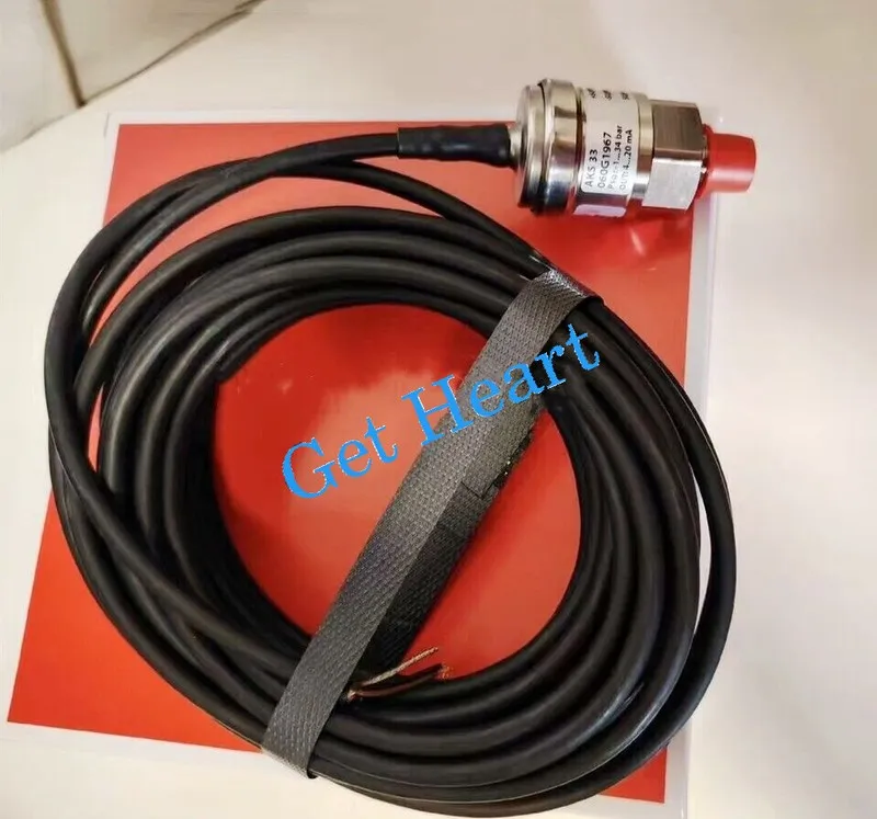 Датчик давления Danfoss AKS33 060G1967 pressure transmitter