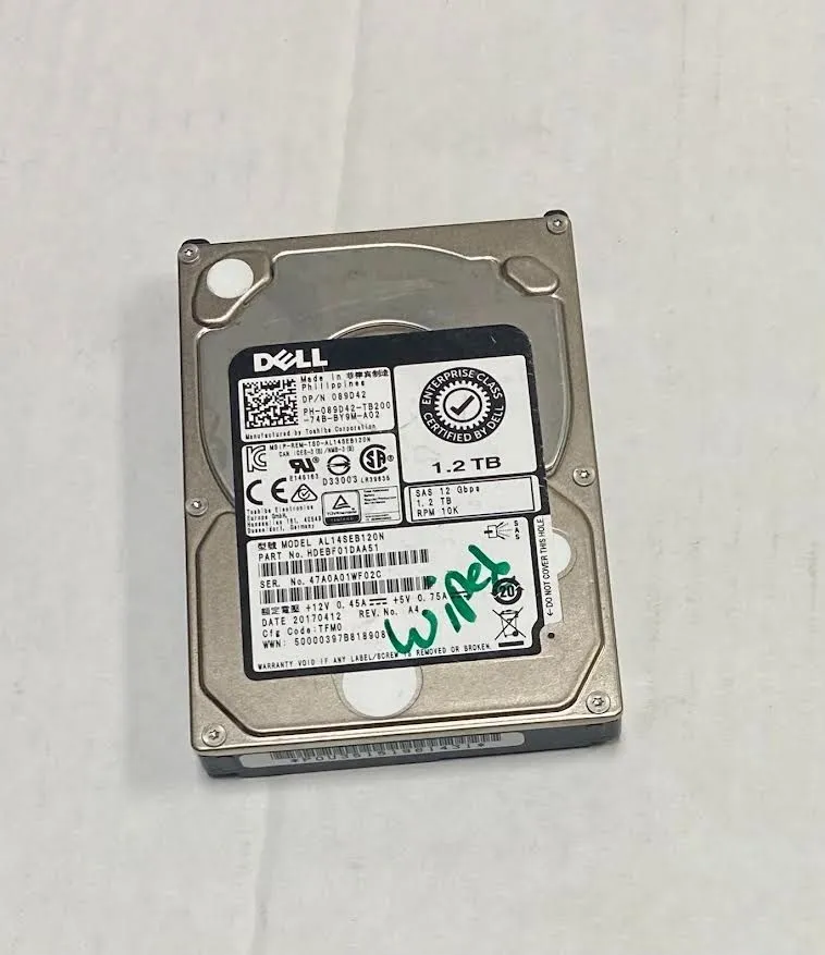 Жёсткий диск DELL 089D42 1.2TB 12G 10K SFF 2.5in SAS AL14SEB120N 89D42 HDD HARD