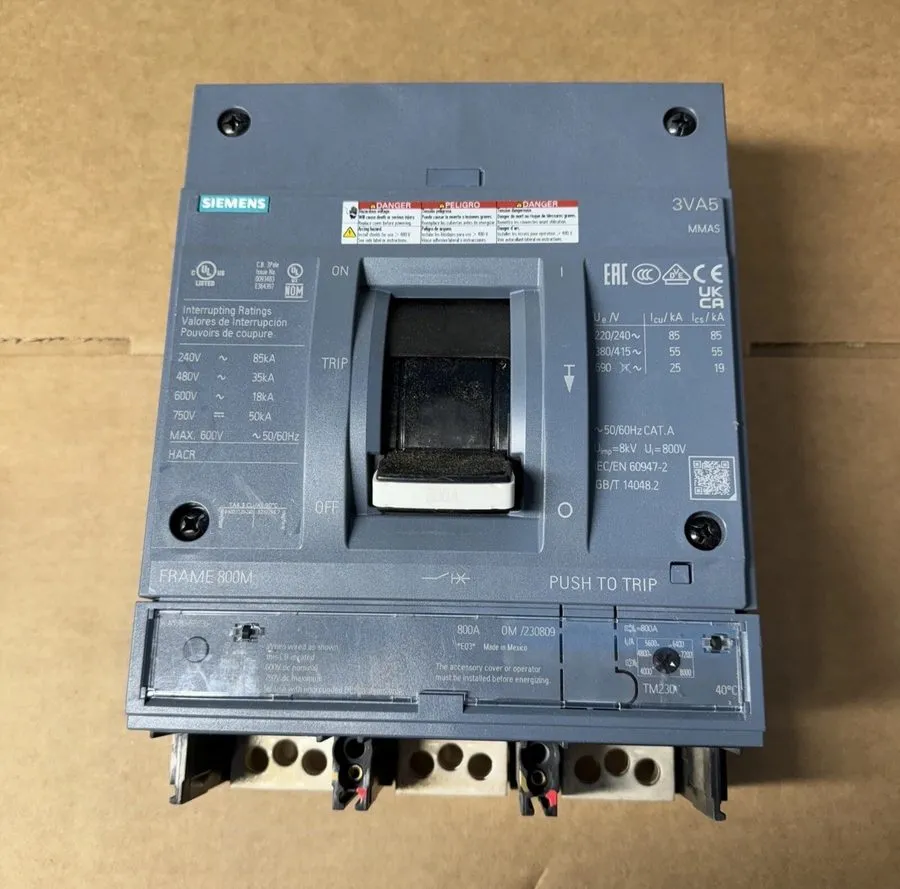 Автоматический выключатель Siemens Breaker 3VA5580-5EC36-0AA0 3 POLE 800 AMP 3VA — фото лота 1
