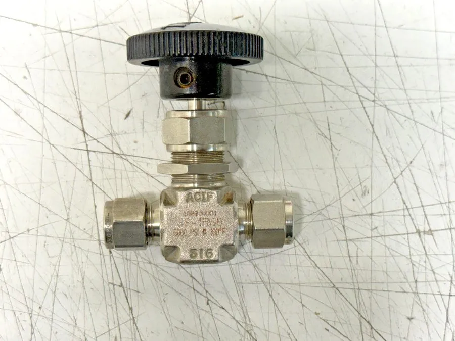Клапан Swagelok 3/8" Stainless Steel Bonnet Needle Valve SS-1RS6 (LXE9J)