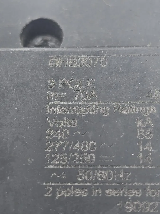Автоматический выключатель Westinghouse GHB3070 3 Pole 70 Amp 480V AC Circuit Br