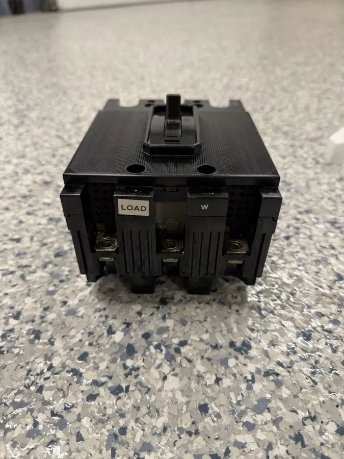Автоматический выключатель ITE Siemens EH3 EH3-B020 3 Pole 20 Amp 480V Circuit B — фото лота 1