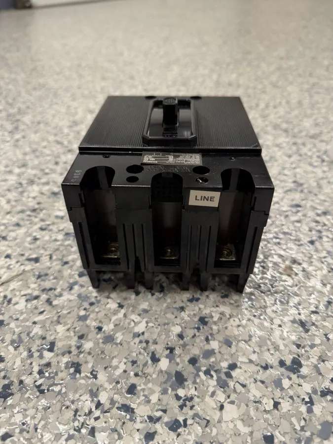 Автоматический выключатель ITE Siemens EH3 EH3-B020 3 Pole 20 Amp 480V Circuit B — фото лота 2