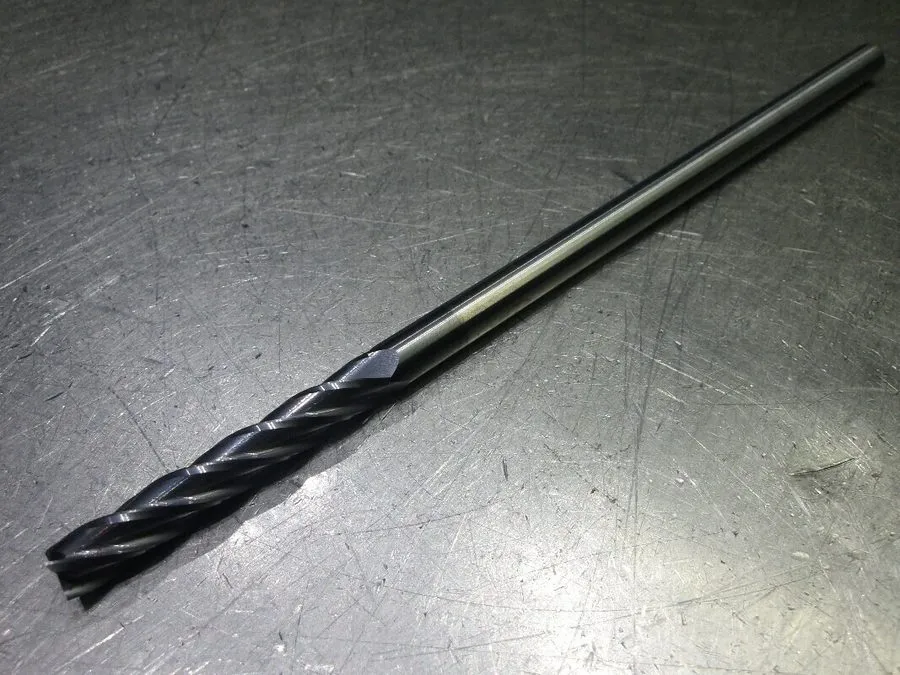 Режущий инструмент Benchmark 1/2" 5 Flute Carbide CR Endmill .025" R 5465000025C — фото лота 1