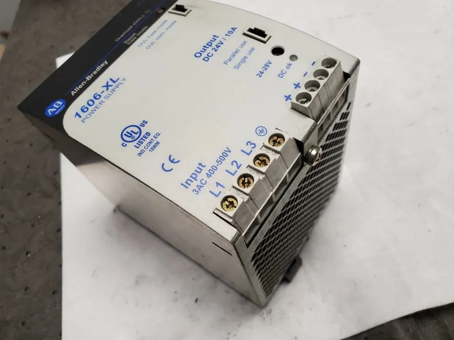Блок питания ALLEN-BRADLEY 1606-XL240E-3 SER. A POWER SUPPLY OUTPUT: 24VDC, 10A,