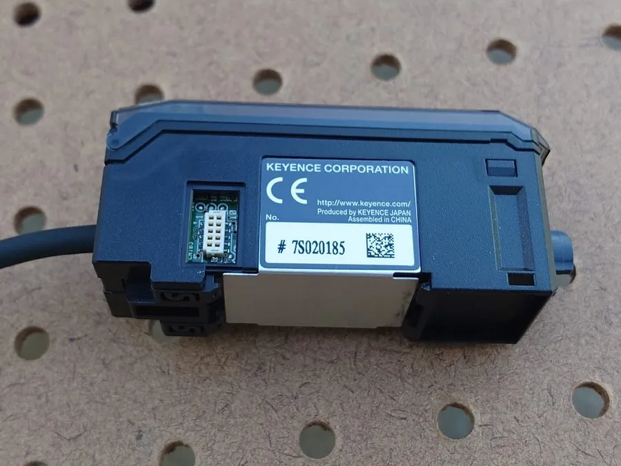 Датчик Keyence GT2-72CP High-Accuracy Digital Contact Sensor Amplifier, 10-30VDC