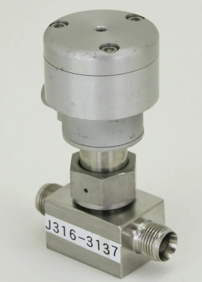 Клапан SWAGELOK SS-6BK-1C BELLOWS SEALED VALVE