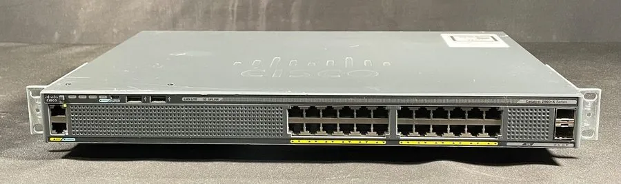 Коммутатор Cisco WS-C2960X-24TS-LL Switch 24 Ports Gigabit + 2 SFP