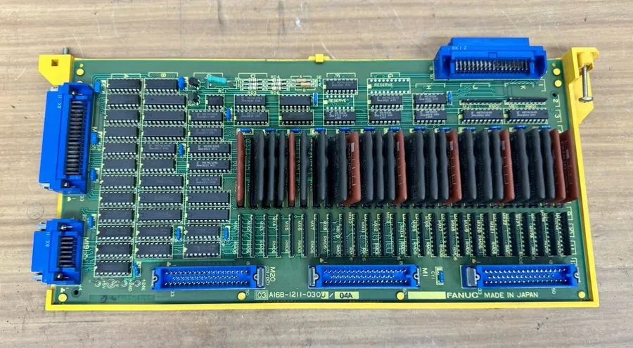 Плата ЧПУ FANUC A16B-1211-0300/04A Servo Control BOARD Good F/S — фото лота 2