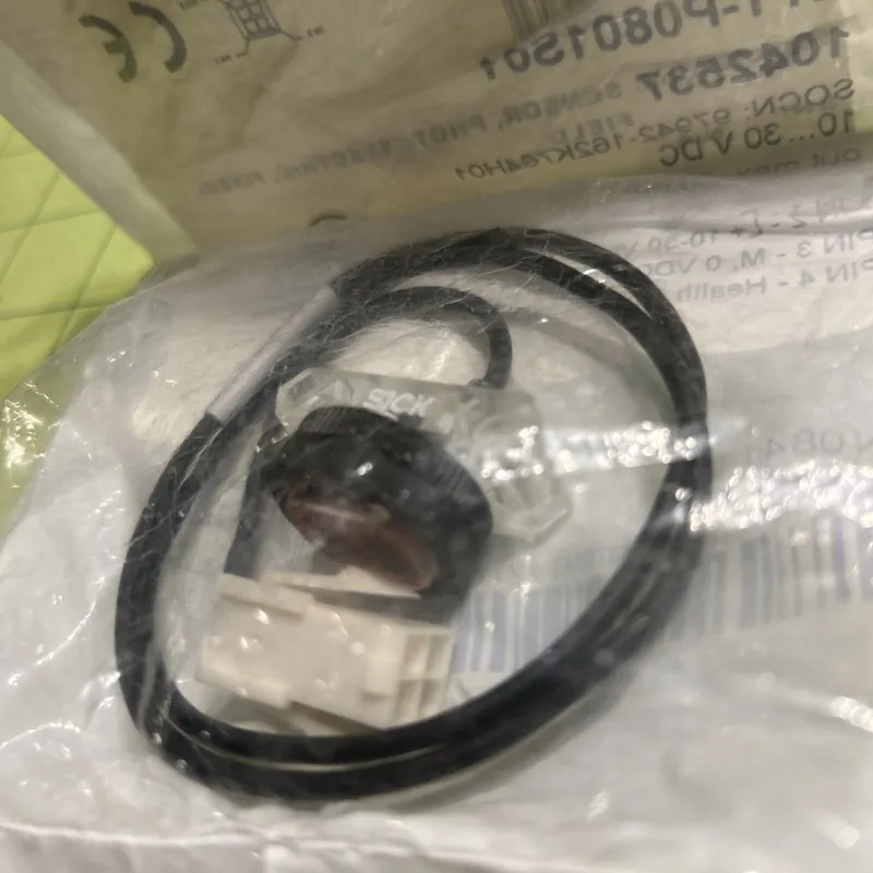 Датчик приближения SICK ZT1-P0801S01 10-30VDC 1042537 Photoelectric Proximity Se