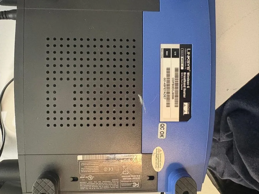 Маршрутизатор Cisco Linksys Wireless-G Broadband Router WRT54GL