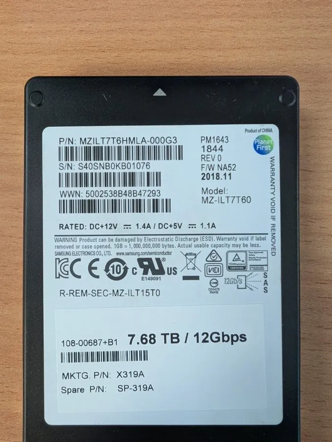 SSD-накопитель Samsung PM1643 7.68TB SAS 12Gbps 2.5" SSD 512Bytes/sector compati — фото лота 2