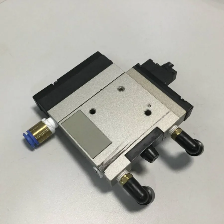 Вакуумный эжектор SMC Vacuum Ejector ZM131H-J5L0Z-X111