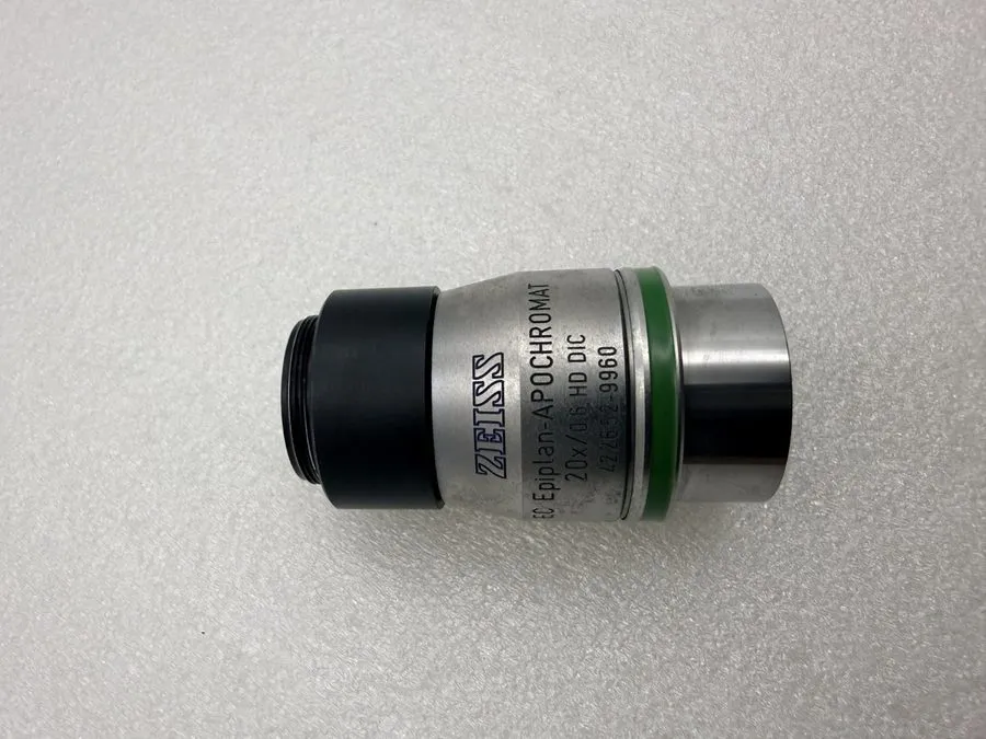 Микроскоп Zeiss EC Epiplan-APOCHROMAT 20x/0,6 HD DIC ∞/0 422652-9960 Microscope  — фото лота 1