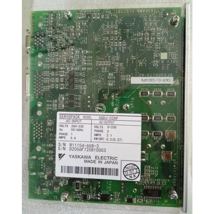 Сервопривод Yaskawa SGDJ-02AP Servopack Servo Amplifier Unit 200V 200W Japan Ind