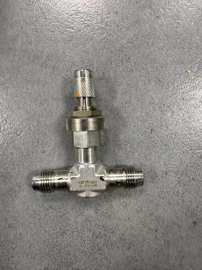 Клапан SWAGELOK SS-4MG-VCR MEDIUM FLOW METERING VALVE 0004671472