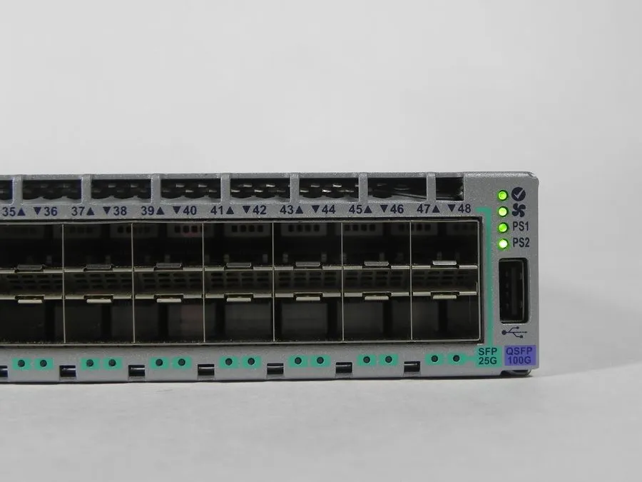 Коммутатор ARISTA DCS-7280SR2-48YC6 48 PORT SWITCH — фото лота 2