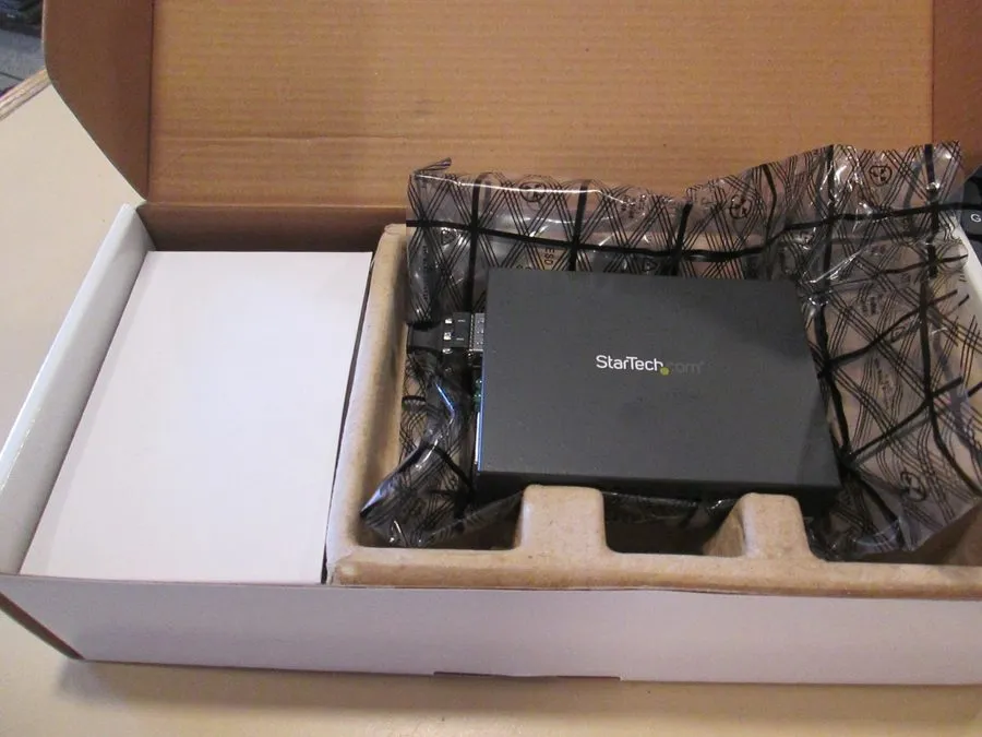 Медиаконвертер StarTech MCM1110MMLC Gigabit Ethernet Fiber Media Converter 850nm