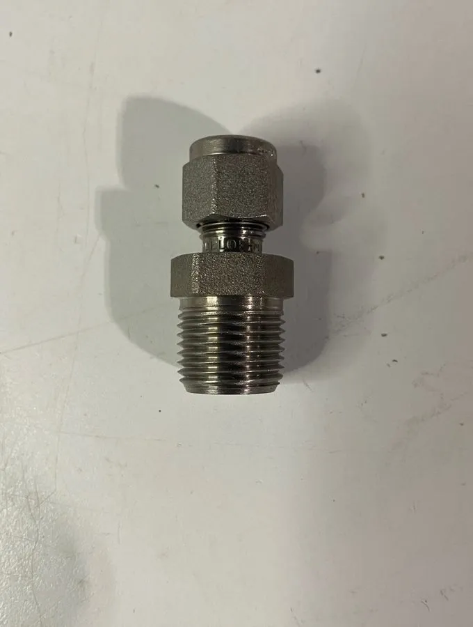 Фитинг Swagelok SS-400-1-6 Stainless Steel Swagelok Tube Fitting FNSP