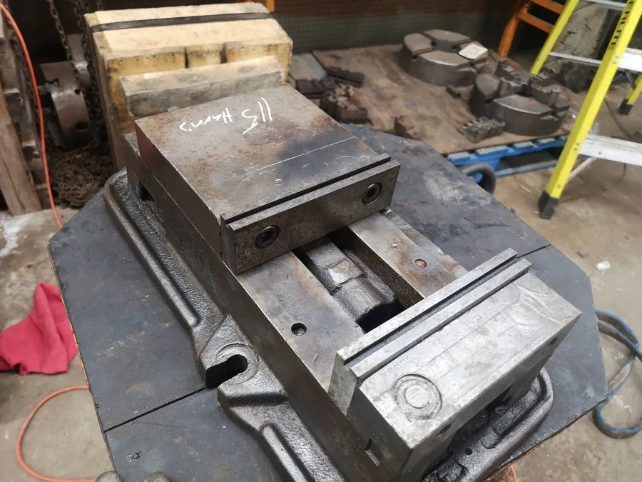 Режущий инструмент Yuasa 6" Milling Machine Vise Machinist Accu-Lock 550-603 Smo — фото лота 2