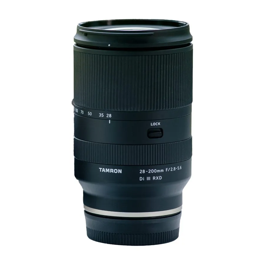 Объектив Tamron 28-200mm f/2.8-5.6 Di III RXD Lens Advanced Bundle + 1 Yr
