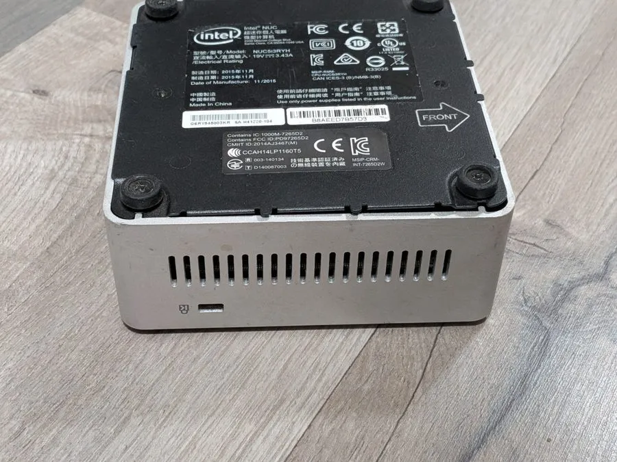 SSD-накопитель Intel NUC Core i3 2.0GHz 2TB PCIe SSD 16GB RAM NUC5i3RYH Win10 Mi — фото лота 1
