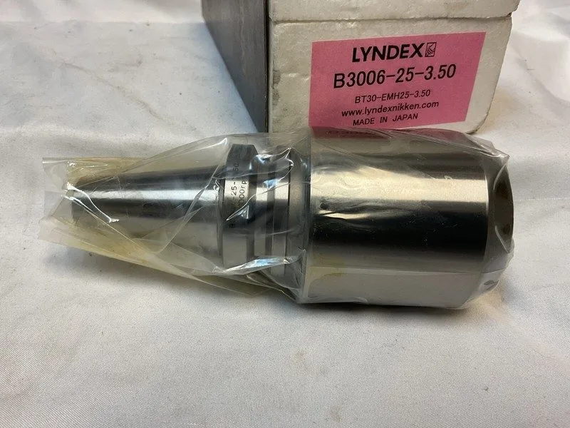Режущий инструмент Lyndex B3006-25-3.50 BT30 Taper Tool Holder (BT30-EMH25-3.50)