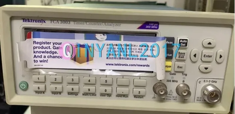 Анализатор Tektronix FCA3003 frequency counting analyzer