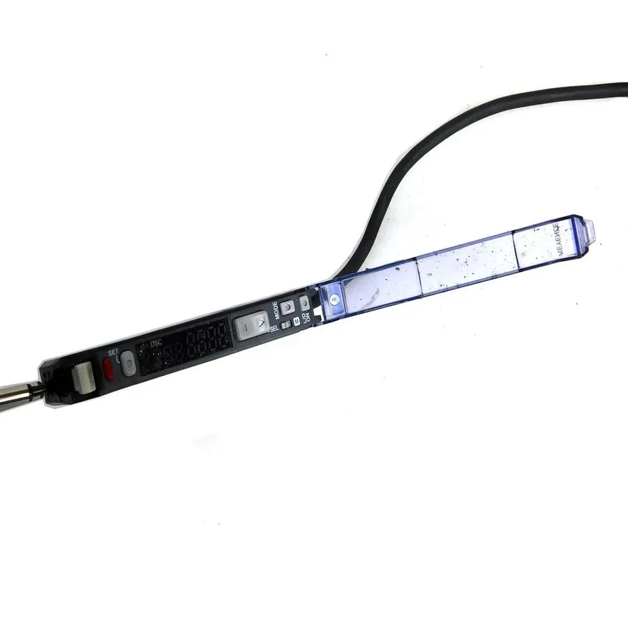 Датчик KEYENCE FS-V31 Sensor Amplifier Fiber Optic Sensor