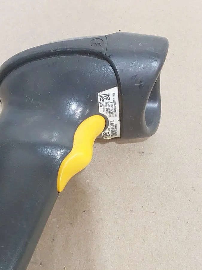 Сканер штрих-кода Motorola Zebra Symbol LS2208 Laser Barcode Scanner LS2208-SR20
