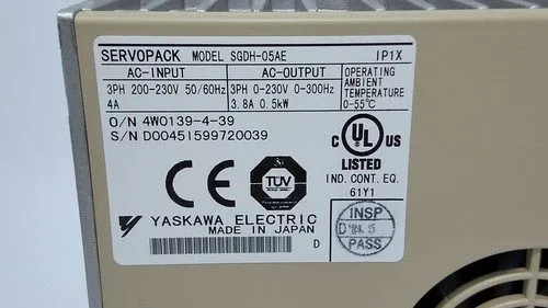 Сервопривод Yaskawa Electric Servopack SGDH-05AE. Z-203s