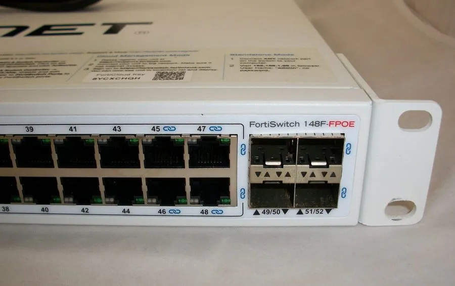 Коммутатор Fortinet FortiSwitch 148F-FPOE 48-Port Ethernet Switch FS-148F-FPOE — фото лота 1