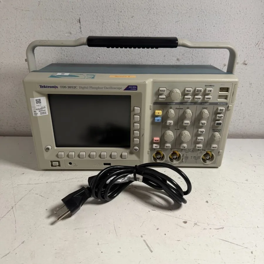Осциллограф Tektronix TDS3052C 2ch 500MHz Digital Phosphor Oscilloscope 5GS/s — фото лота 1