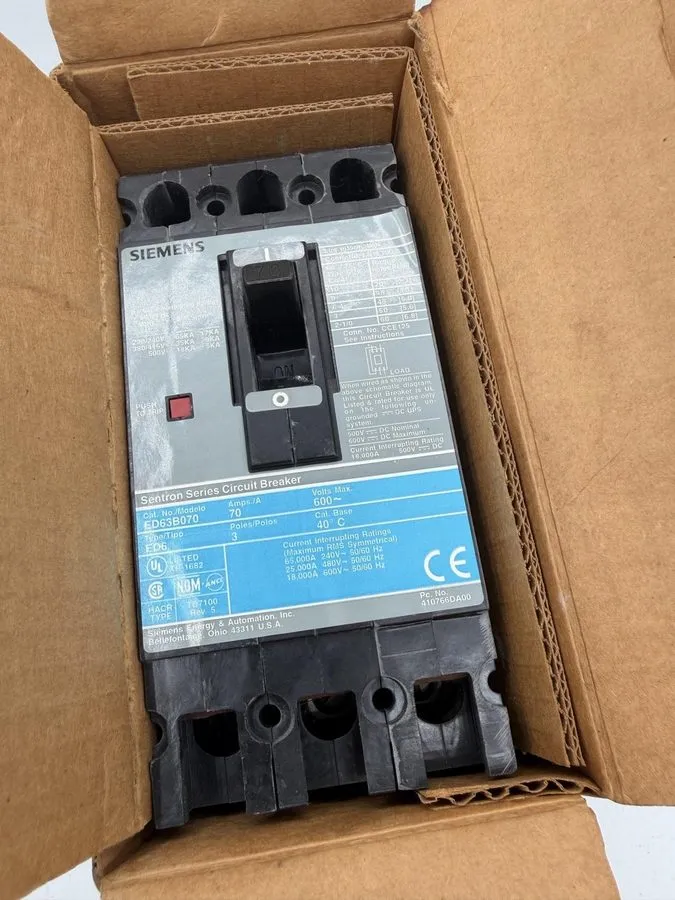 Автоматический выключатель Siemens ED63B070 Circuit Breaker 3 Pole 70A 600V Sent