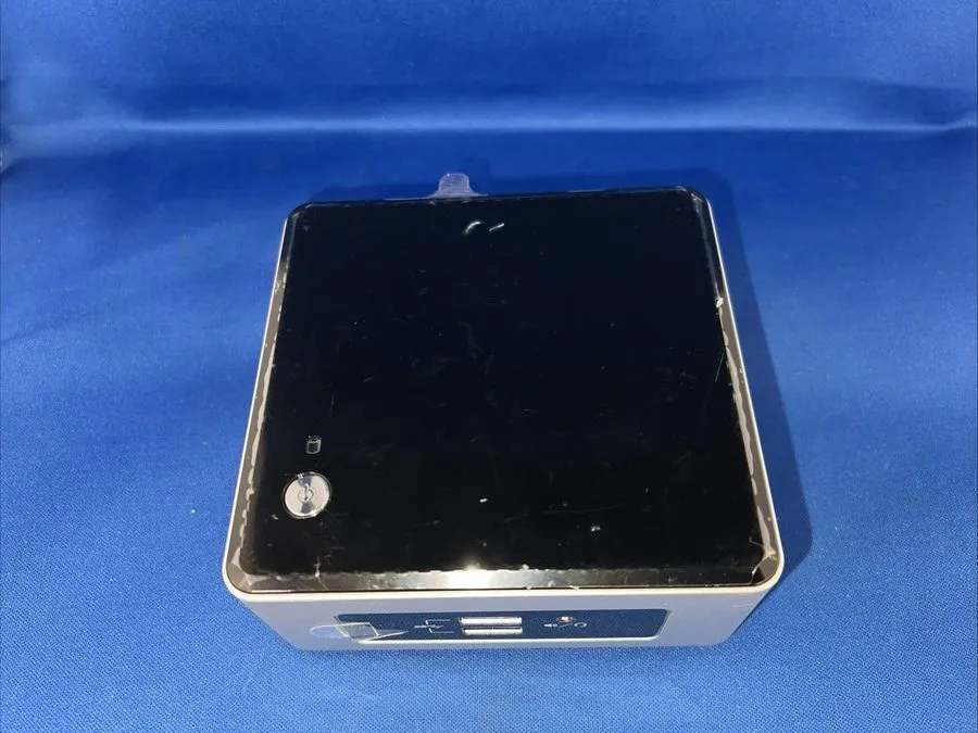 Оргтехника Intel NUC5CPYH Mini PC N3060 8GB 128GB SSD Linux Mint 22.3 WiFi HDMI 